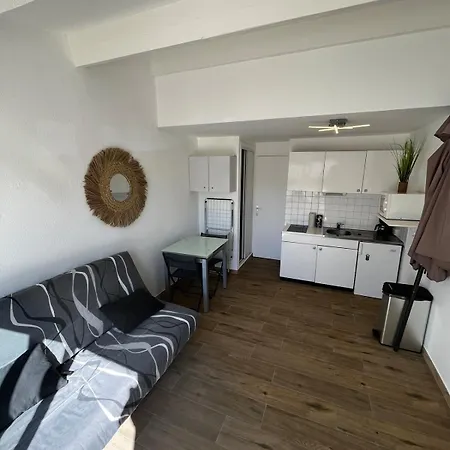 Apartamento à Côté De La